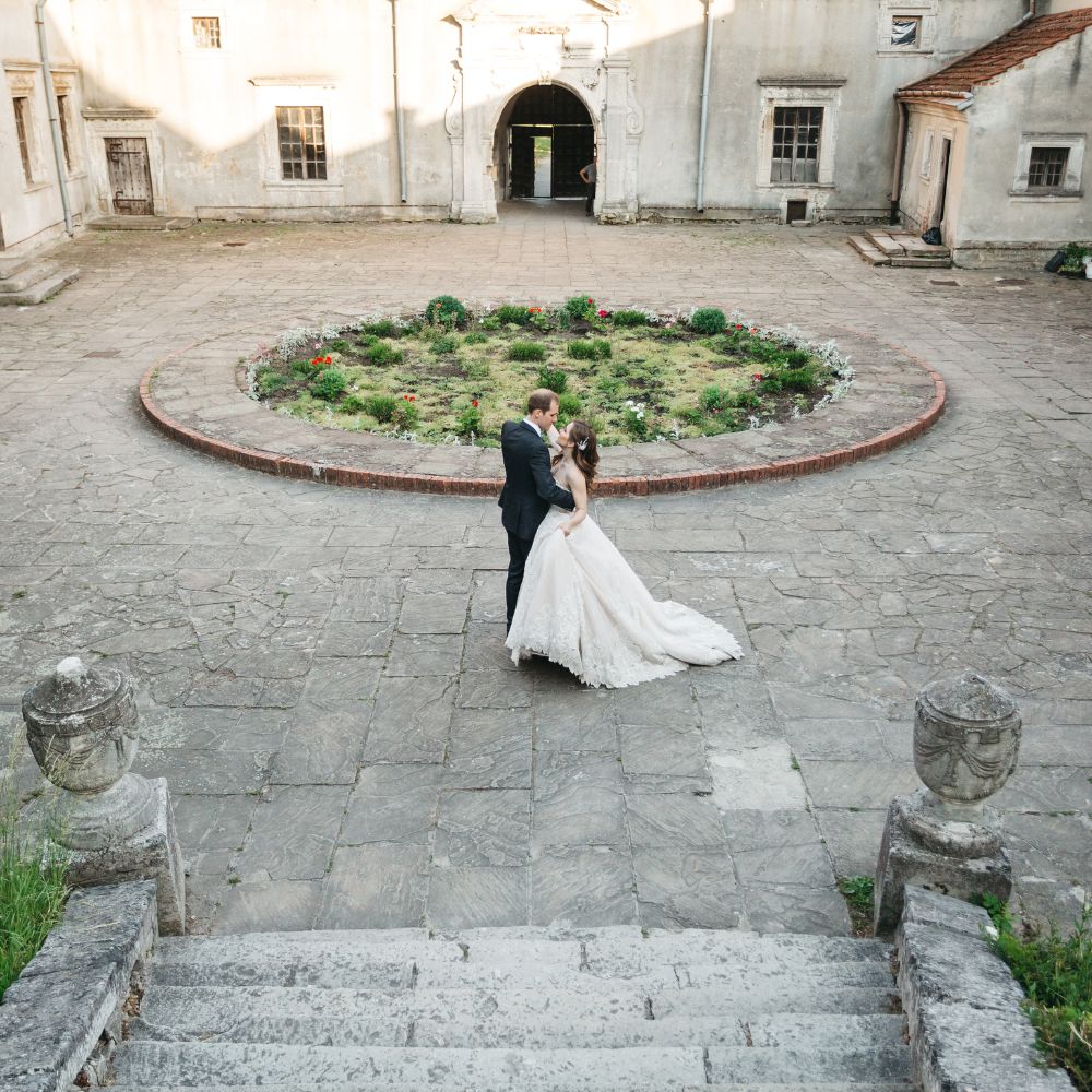 Photographing Love in Catania: A Wedding Photographer’s Perspective